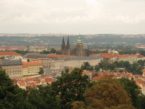 Uitzicht naar de Praagse Burcht/Hradschin