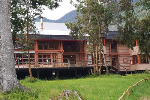 54D7AC8E-F707-4B4F-B1AA-F2B7B472FB15